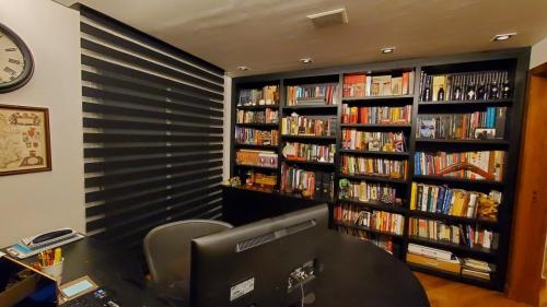Escritório / Biblioteca